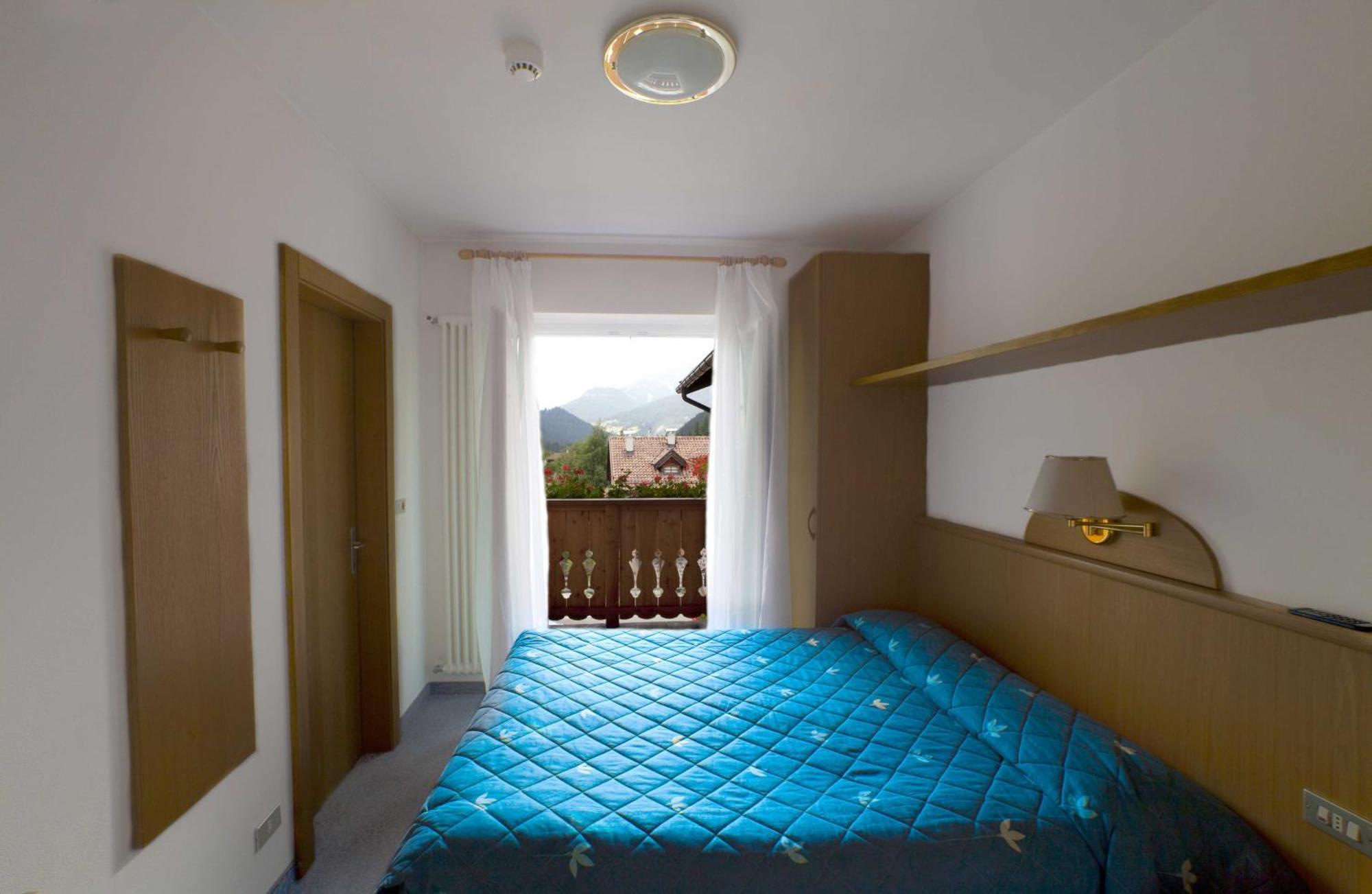 Garni Tyrolia Hotel Campitello di Fassa Ngoại thất bức ảnh